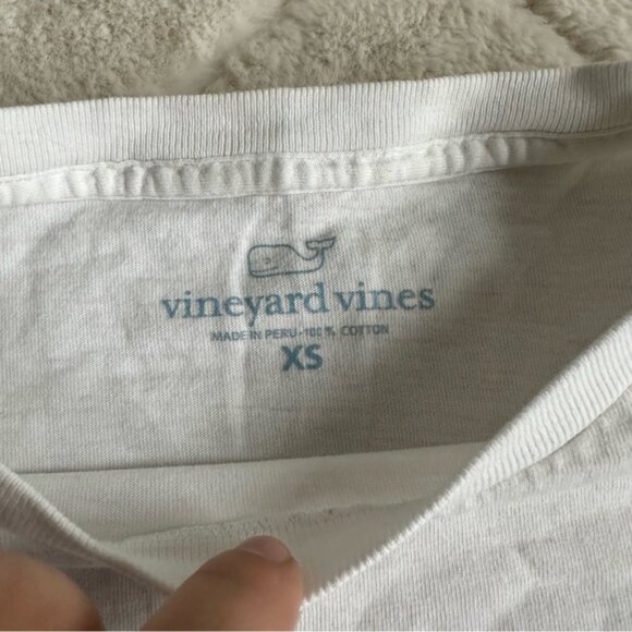 Vineyard Vines | I “Whale” Longboat Key Long Sleeve Tee | Size Extra Small - Picture 6 of 8